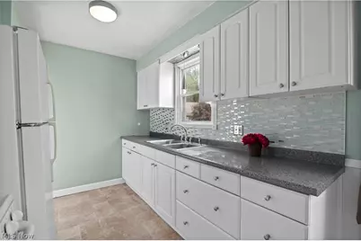 2583 E 38th Street, Lorain, OH 44055 - Photo 13