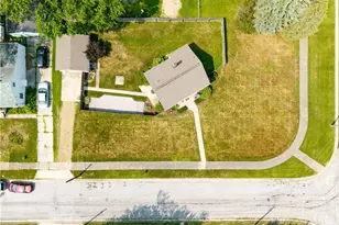 2583 E 38th St, Lorain, OH 44055 - Photo 7