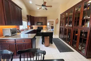 3731 Mercedes Pl, Canfield, OH 44406 - Photo 3