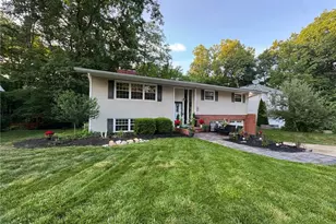 1883 Ashwood Dr, Akron, OH 44313 - Photo 35