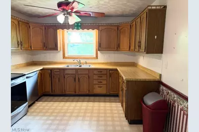 111 Tudor Drive, St Clairsville, OH 43950 - Photo 13