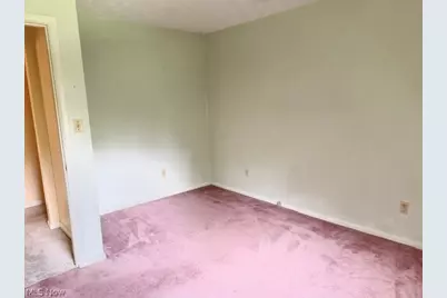 111 Tudor Drive, St Clairsville, OH 43950 - Photo 25