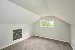3261 Dewalt Dr, Akron, OH 44312 - Photo 11