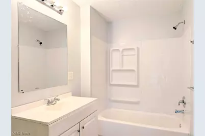 290 W Main Street, Alliance, OH 44601 - Photo 9