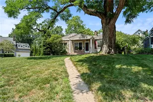 2353 Chestnut Blvd, Cuyahoga Falls, OH 44223 - Photo 3