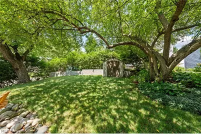 2353 Chestnut Boulevard, Cuyahoga Falls, OH 44223 - Photo 35