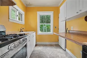 1026 Francis Ave, Cuyahoga Falls, OH 44221 - Photo 7