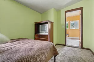 1026 Francis Ave, Cuyahoga Falls, OH 44221 - Photo 15
