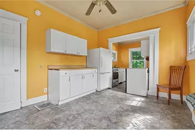 1026 Francis Avenue, Cuyahoga Falls, OH 44221 - Photo 5