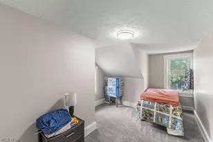 483 Stetler Ave, Akron, OH 44312 - Photo 15