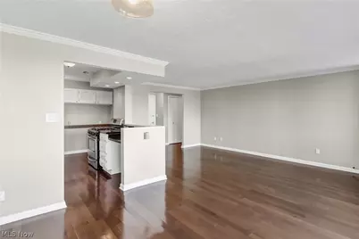 12900 Lake Avenue #327, Oakwood, OH 44107 - Photo 13
