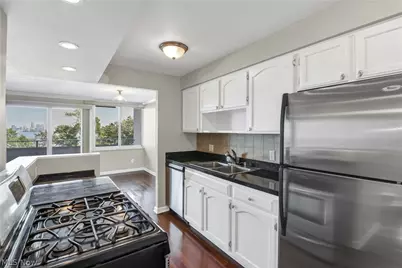 12900 Lake Avenue #327, Oakwood, OH 44107 - Photo 17