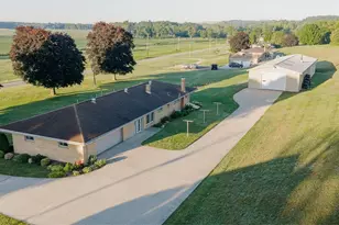 9015 Mapleton St SE, East Canton, OH 44730 - Photo 3