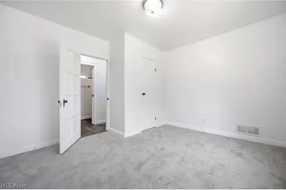 5635 Park Street, Mentor on the Lake, OH 44060 - Photo 11