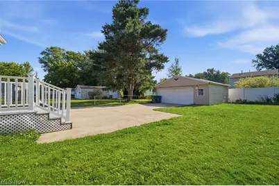 5635 Park Street, Mentor on the Lake, OH 44060 - Photo 27