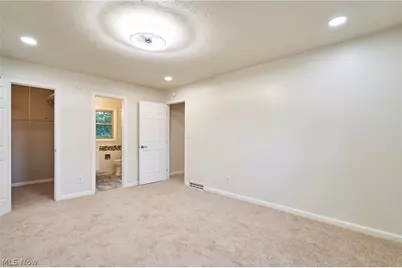 4368 Norona Drive, Cuyahoga Falls, OH 44224 - Photo 11