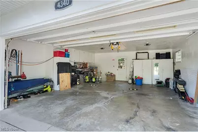 4340 Nottingham Avenue, Youngstown, OH 44511 - Photo 39