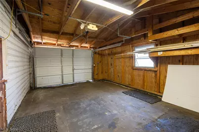 1042 Leighton Avenue, Cuyahoga Falls, OH 44221 - Photo 49