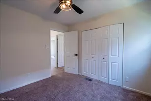 1042 Leighton Ave, Cuyahoga Falls, OH 44221 - Photo 23