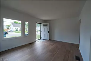 1042 Leighton Ave, Cuyahoga Falls, OH 44221 - Photo 11