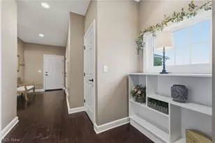 9288 Columbus Rd NE, Louisville, OH 44641 - Photo 25