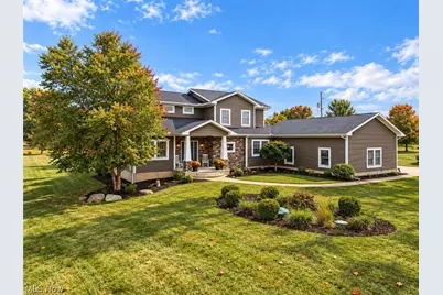 9288 Columbus Road NE, Louisville, OH 44641 - Photo 1