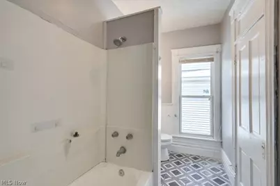 949 S Arch Avenue, Alliance, OH 44601 - Photo 17