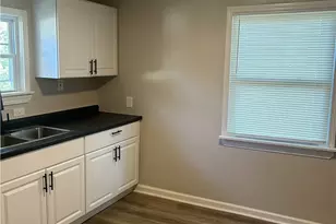 394 Cleveland Rd, Loveland, OH 44108 - Photo 11
