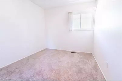 24320 Laing Road, Huber Heights, OH 44146 - Photo 21