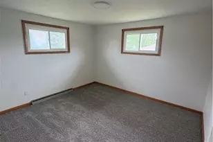 914 22nd St SW, Massillon, OH 44647 - Photo 9