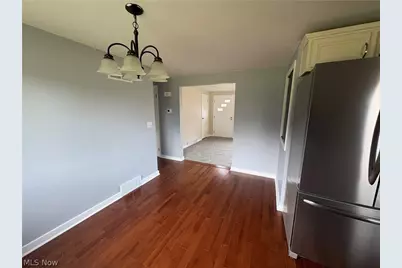 914 22nd Street SW, Massillon, OH 44647 - Photo 5