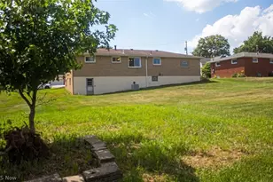914 22nd St SW, Massillon, OH 44647 - Photo 13