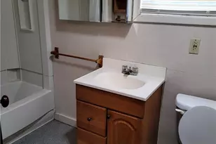 539 Kling St, Akron, OH 44311 - Photo 9