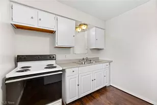 2045-2047 20th Street SW, Akron, OH 44314 - Photo 9
