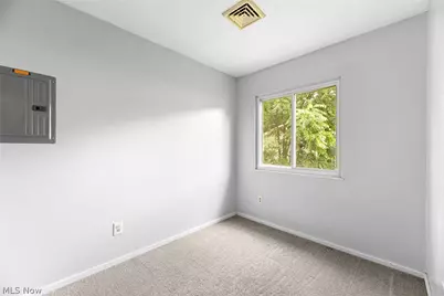 2045-2047 20th Street SW, Akron, OH 44314 - Photo 15