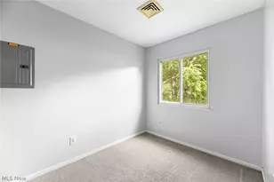 2045-2047 20th Street SW, Akron, OH 44314 - Photo 15