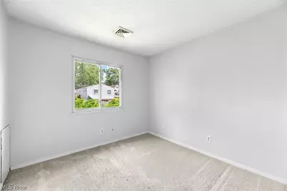 2045-2047 20th Street SW, Akron, OH 44314 - Photo 11