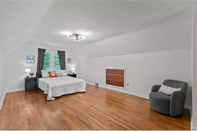 272 S Hawkins Avenue, Akron, OH 44313 - Photo 35