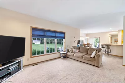 3883 Cromford Circle NW, Uniontown, OH 44685 - Photo 5