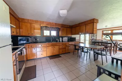 6590 Duck Creek Road, Berlin Center, OH 44401 - Photo 5