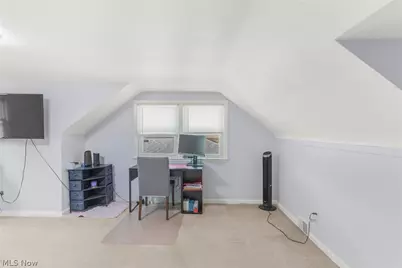 255 Grandview Avenue, Hubbard, OH 44425 - Photo 17