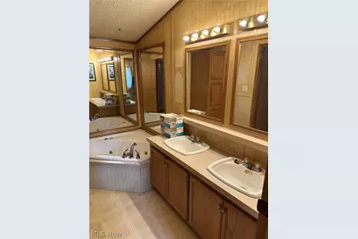 2655 Stoneyridge Drive, Madison, OH 44057 - Photo 17