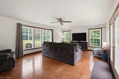 11187 Taylor May Road, Chagrin Falls, OH 44023 - Photo 17