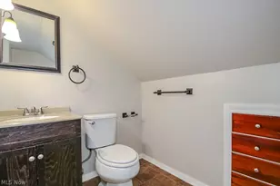 262 E 323rd St, Willowick, OH 44095 - Photo 29