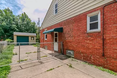 262 E 323rd Street, Willowick, OH 44095 - Photo 35