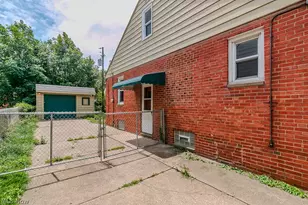 262 E 323rd St, Willowick, OH 44095 - Photo 35