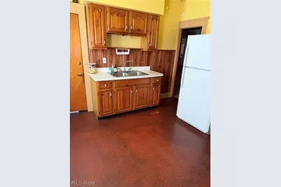 11414 Methyl Avenue, Loveland, OH 44120 - Photo 5