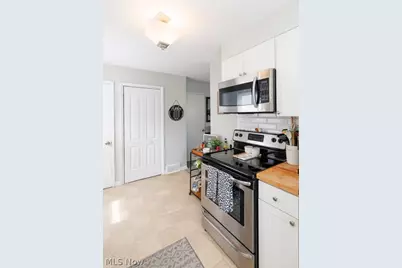 521 Cambridge Avenue, Elyria, OH 44035 - Photo 15