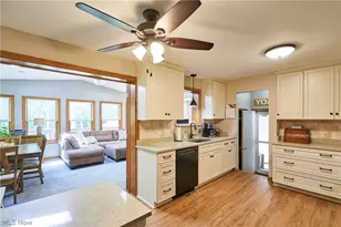 1865 Hartville Rd, Mogadore, OH 44260 - Photo 5