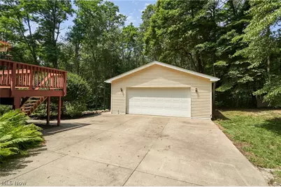 1865 Hartville Road, Mogadore, OH 44260 - Photo 25
